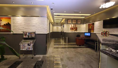 Oasis Deira Hotel Dubai Eksteriør billede