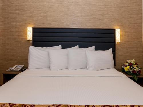 Oasis Deira Hotel Dubai Eksteriør billede
