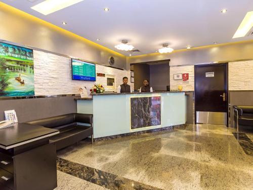 Oasis Deira Hotel Dubai Eksteriør billede