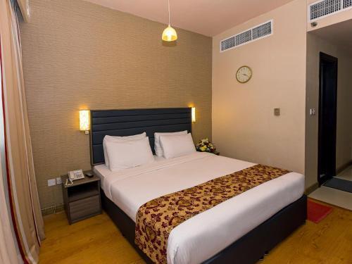 Oasis Deira Hotel Dubai Eksteriør billede