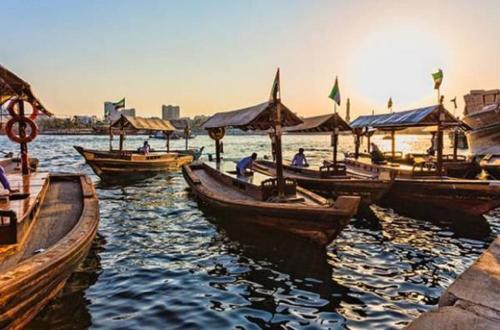 Oasis Deira Hotel Dubai Eksteriør billede